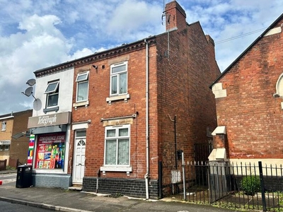 Flat to rent in Lower Dale Road, New Normanton, Derby DE23