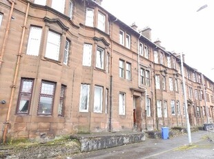 Flat to rent in Main Road, Elderslie, Renfrewshire PA1