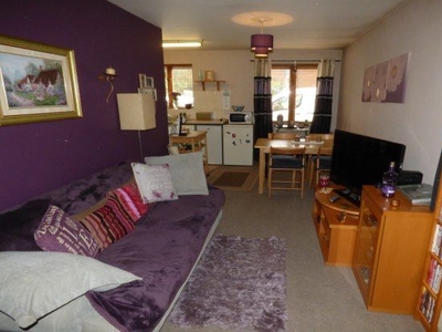 Flat to rent in North Street, Ashby-De-La-Zouch LE65