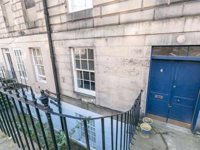 Flat to rent in Northumberland Street, Edinburgh EH3