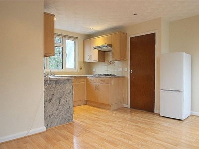 Flat to rent in Stanwell Road, Horton SL3