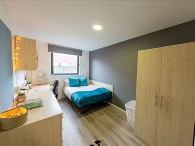 Flat to rent in Students - Trinity Square, North Church Street, Nottingham NG1