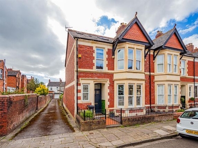 Property to rent in Cressy Road, Penylan, Cardiff CF23