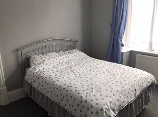 Property to rent in Manor Avenue, Grimsby DN32