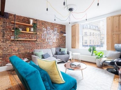 Property to rent in Old Street, Shoreditch, London EC1V