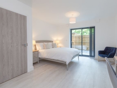Room to rent in High Street, Kidlington OX5