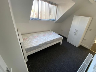 Room to rent in Park Road, Coventry CV1