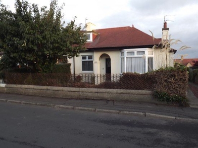 Semi-detached bungalow to rent in Grahamsdyke Street, Falkirk FK2