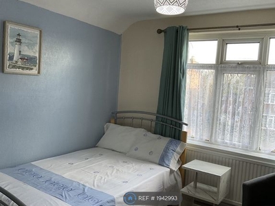 Room to rent in Broadgate, Beeston, Nottingham NG9