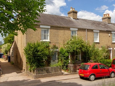 Semi-detached house to rent in Broadway, Grantchester, Cambridge, Cambridgeshire CB3