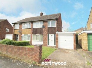 Semi-detached house to rent in Cleveland Way, Hatfield, Doncaster DN7