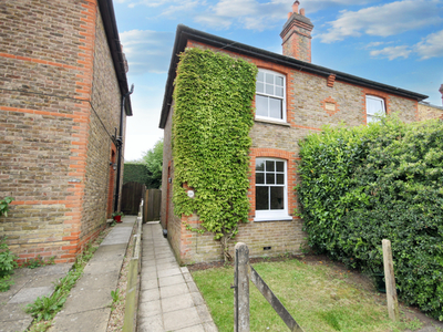 Semi-detached house to rent in Gladstone Road, Ashtead KT21