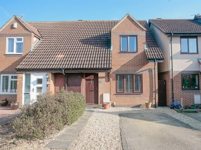 Semi-detached house to rent in Spenlove Close, Abingdon OX14