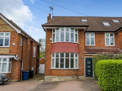 Semi-detached house to rent in Ventnor Drive, London N20