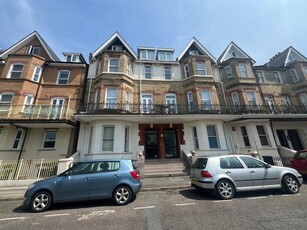 Studio flat for rent in West Hill Road, Bournemouth, BH2