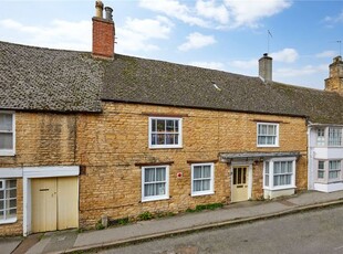 Terraced house for sale in Market Street, Chipping Norton, Oxfordshire OX7
