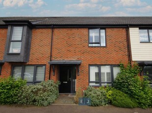 Terraced house for sale in Park View, Chigwell IG7