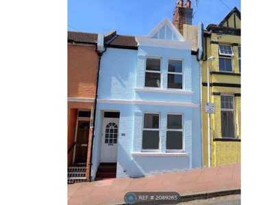 Terraced house to rent in Blaker Street, Brighton BN2