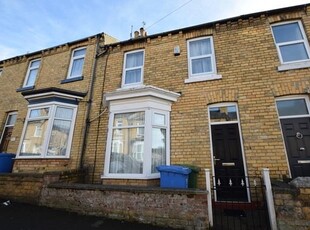 Terraced house to rent in Caledonia Street, Scarborough YO12