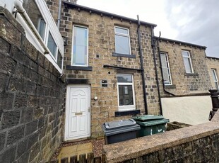 Terraced house to rent in Carlton Street, Haworth, Keighley BD22