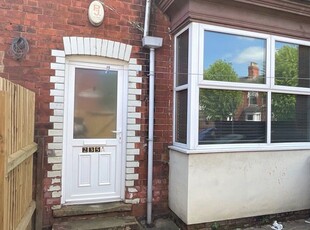 Terraced house to rent in Hainton Avenue, Grimsby DN32