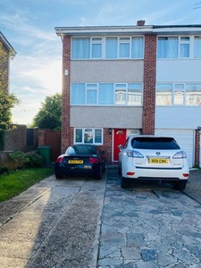 Terraced house to rent in Liphook Close, Hornchurch RM12