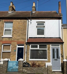 Terraced house to rent in Lorne Road, Ramsgate CT11