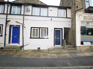 Terraced house to rent in Market Street, Thornton, Bradford BD13