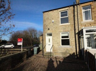 Terraced house to rent in North Bank Road, Batley WF17