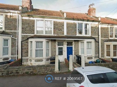 Terraced house to rent in Stanbury Avenue, Bristol BS16
