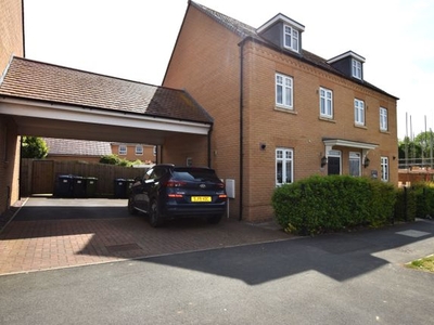 Town house to rent in Gumcester Way, Godmanchester, Huntingdon PE29