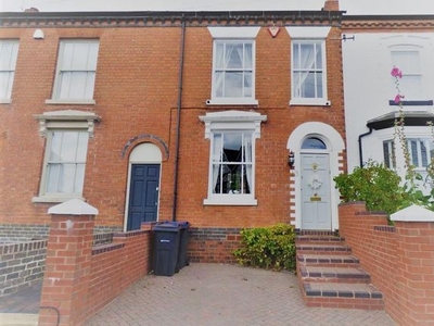 Town house to rent in Ravenhurst Road, Harborne, Birmingham B17