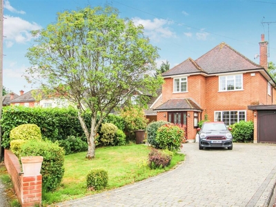 4 bedroom detached house for sale in ** SIGNATURE HOME ** Cory Drive, Hutton, Brentwood, CM13