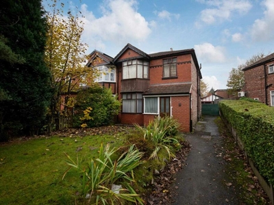 4 bedroom semi-detached house for sale in Leicester Road, Salford, M7