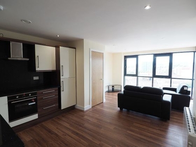 3 bedroom apartment to rent Sheffield, S1 4JP