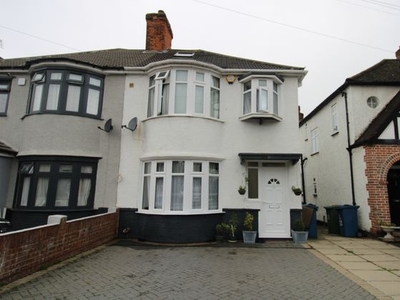 4 bedroom semi-detached house for sale Middlesex, HA3 7HU