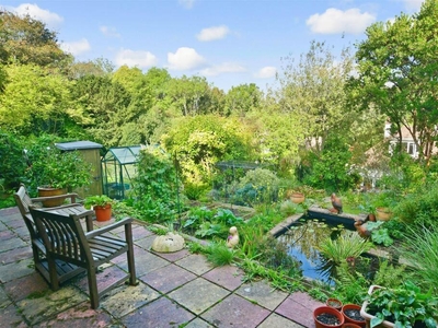 3 bedroom detached bungalow for sale in Old Court Close, Brighton, East Sussex, BN1