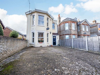 3 bedroom detached house for sale in Alum Chine Road, Westbourne, BH4