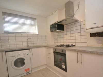 3 bedroom house share for rent in North Sherwood Street, Nottingham, NG1