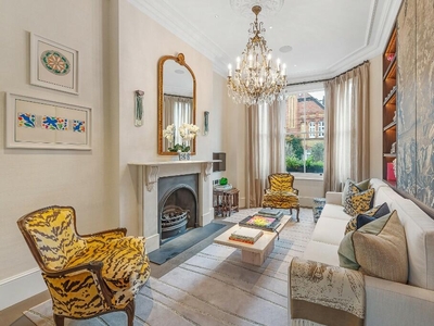 4 bedroom terraced house for sale in Glebe Place, London, SW3