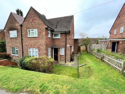5 bedroom semi-detached house for rent in Stanmore Lane, Winchester, SO22