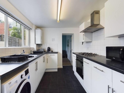 6 bedroom terraced house for sale in Beaconsfield Road, Brighton, BN1