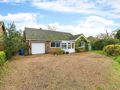 Mill Lane, Barnby, Beccles - 3 bedroom detached bungalow