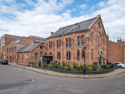 1 bed flat for sale in Bedroom Flat Ground Floor In Chester,
CH1, Chester