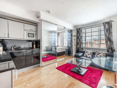1 bed flat for sale in Sloane Avenue,
SW3, London