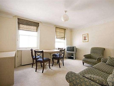 2 bed flat to rent in Lexham Gardens,
W8, London