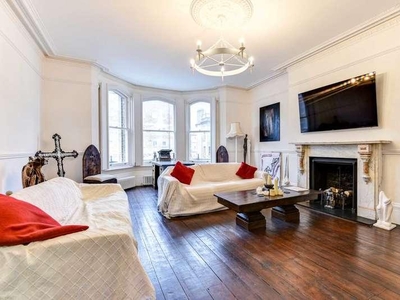 3 bed flat to rent in The Avenue`s Luxury Hove Apartment,
BN3, Hove
