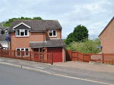 4 bed house for sale in Echo Hill,
SG8, Royston