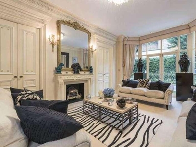 6 bed house to rent in Frognal Hampstead,
NW3, London