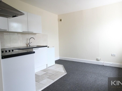 1 bedroom flat for rent in Southcliff Road, Southampton, SO14